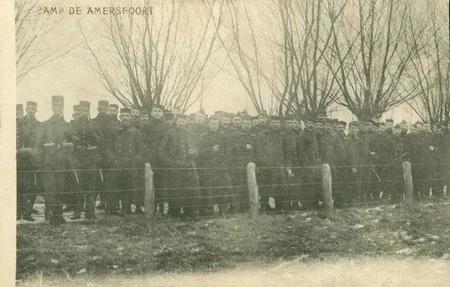 Le camp d'internement d'Amersfoort aux Pays-Bas pendant la Premi&egrave;re Guerre Mondiale