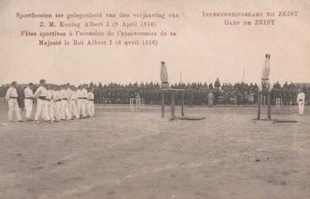 F&ecirc;tes sportives &agrave; l'occasion de l'anniversaire au camp d'internement de Zeist aux Pays-Bas pendant la Premi&egrave;re Guerre Mondiale