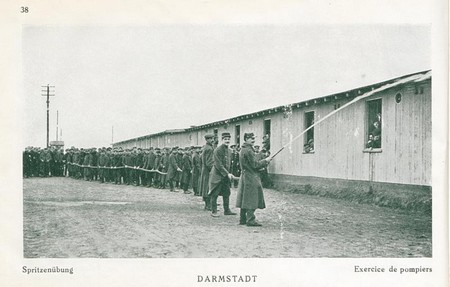 Exercice des pompiers du camps de prisonnier de Darmstadt