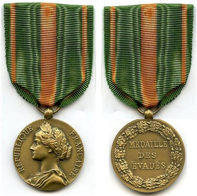 l'avers et le revers de la médaille des évadés créée en 1925
