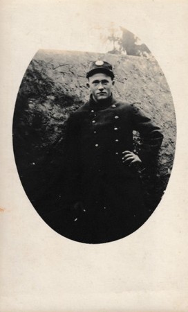 photo du soldat Joseph GOLAEC pendant son séjour dans le camp de prisonniers de Gardelegen
