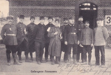 Des prisonniers français dans le camp de prisonniers de Lechfeld pendant la Première Guerre Mondiale