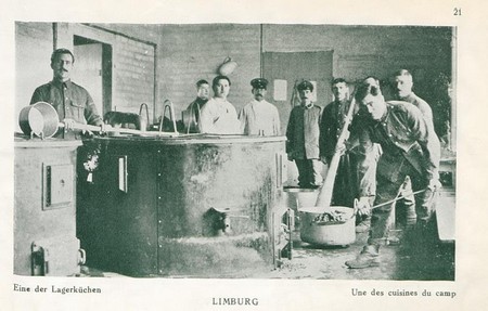 Une des cuisines du camp de de Limburg pendant la Première Guerre Mondiale