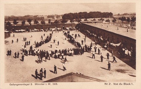 Vue du block n°1 au camp de Munster I pendant la Première Guerre Mondiale
