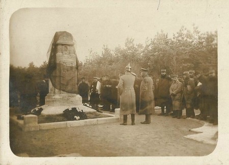 Une cérémonie au camp de prisonnier de Zerbst pendant la Première Guerre Mondiale