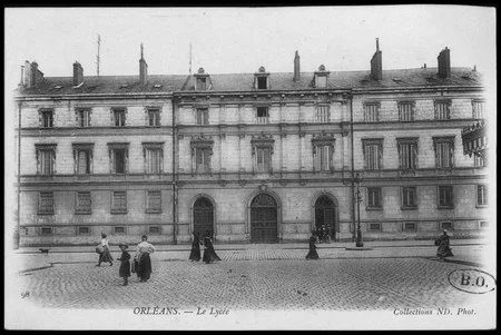 L'Hôpital Complémentaire n°42 au Lycée de garçons d'Orléans pendant la Grande Guerre