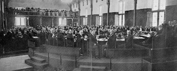 La Première Conférence de La Haye en 1899
