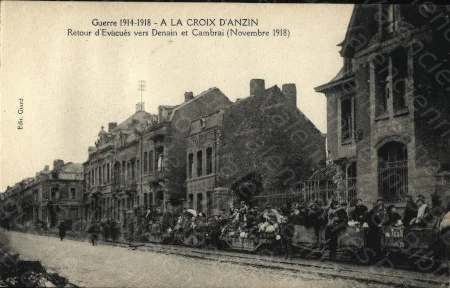 Le retour des &eacute;vacu&eacute;s &agrave; Anzin apr&egrave;s la guerre en 1918
