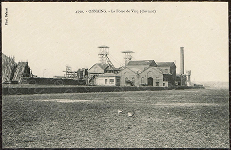 La Fosse de Cuvinot à Onnaing sur une carte postale ancienne