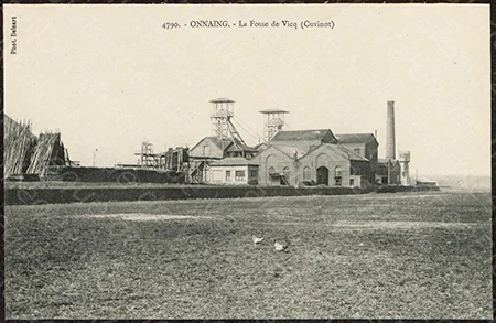 La Fosse de Cuvinot &agrave; Onnaing sur une carte postale ancienne