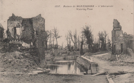 Les ruines de Montdidier pendant la Première Guerre Mondiale
