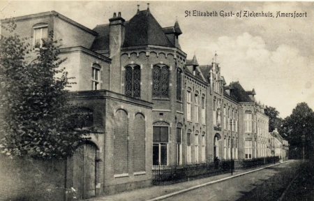 H&ocirc;pital Sint Elizabeth d'Amersfoort sur une carte postale