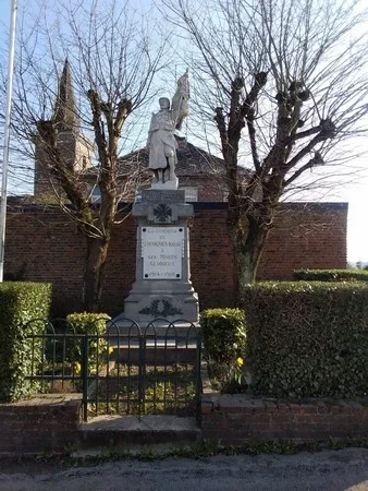 Photo du monuments aux morts pour la France de Louvignies-Bavay