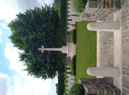vue du cimetière britannique d'Ors