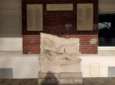 Monument hommage aux soldat de la paroisse Saint-Nicolas de Valenciennes
